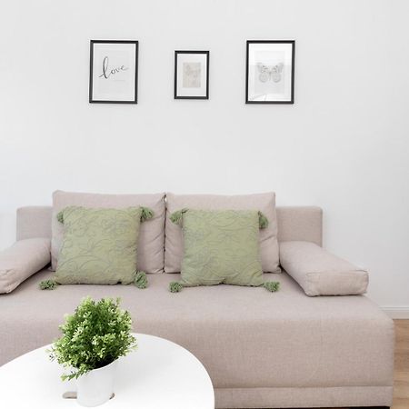 Starowiejska Apartment With Balcony Next To Arena Gdansk Stadium By Noclegi Renters Luaran gambar