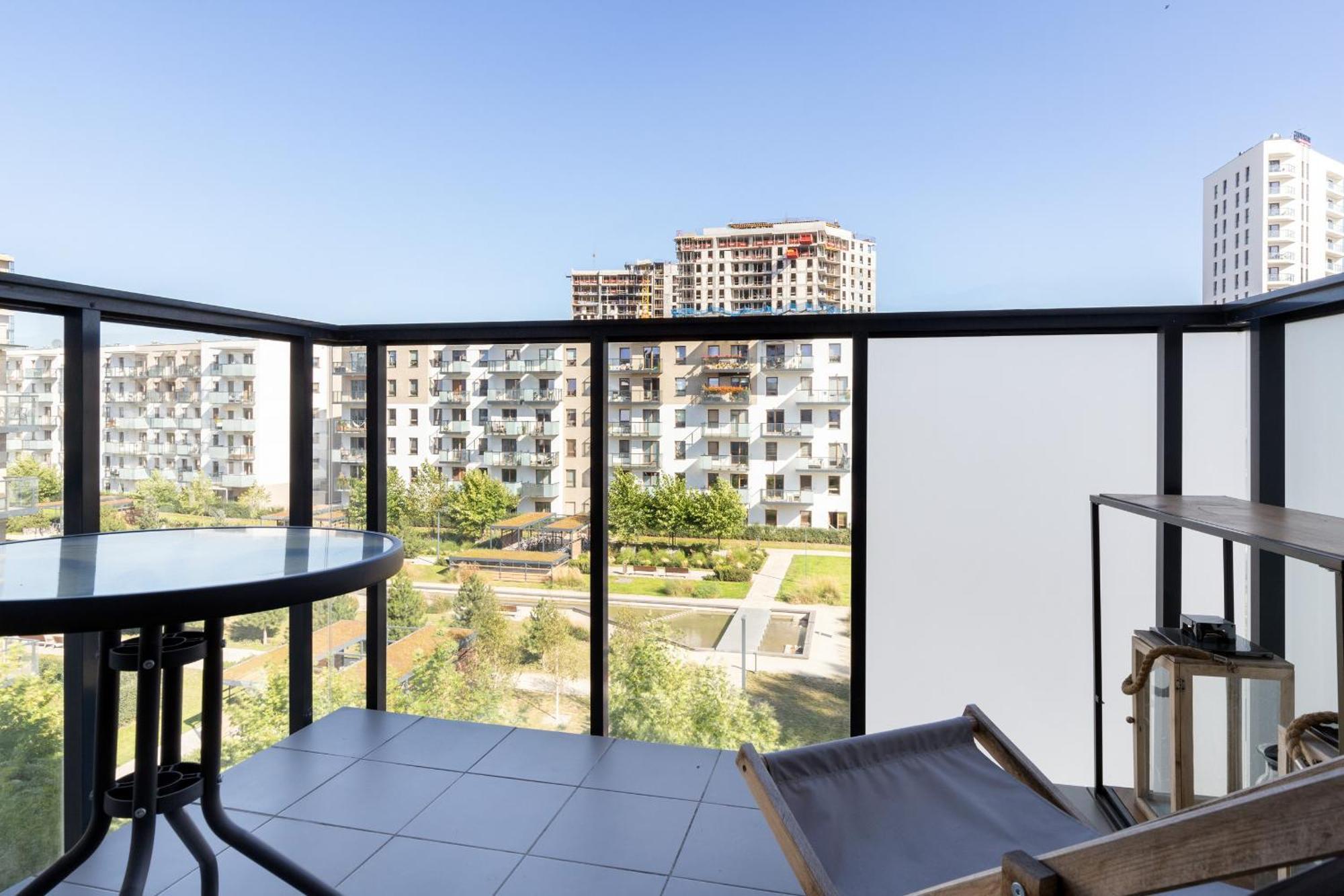 Starowiejska Apartment With Balcony Next To Arena Gdansk Stadium By Noclegi Renters Luaran gambar